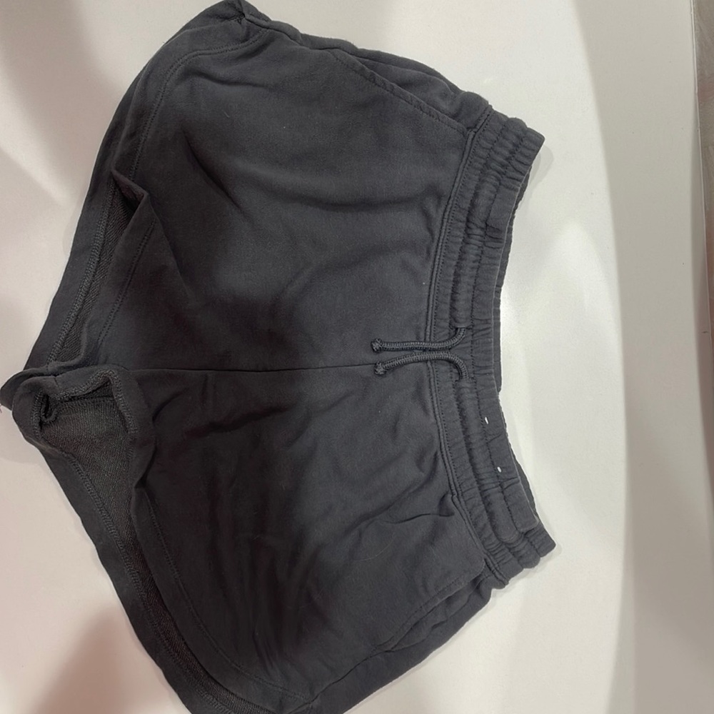 H&M grey sweatshorts
